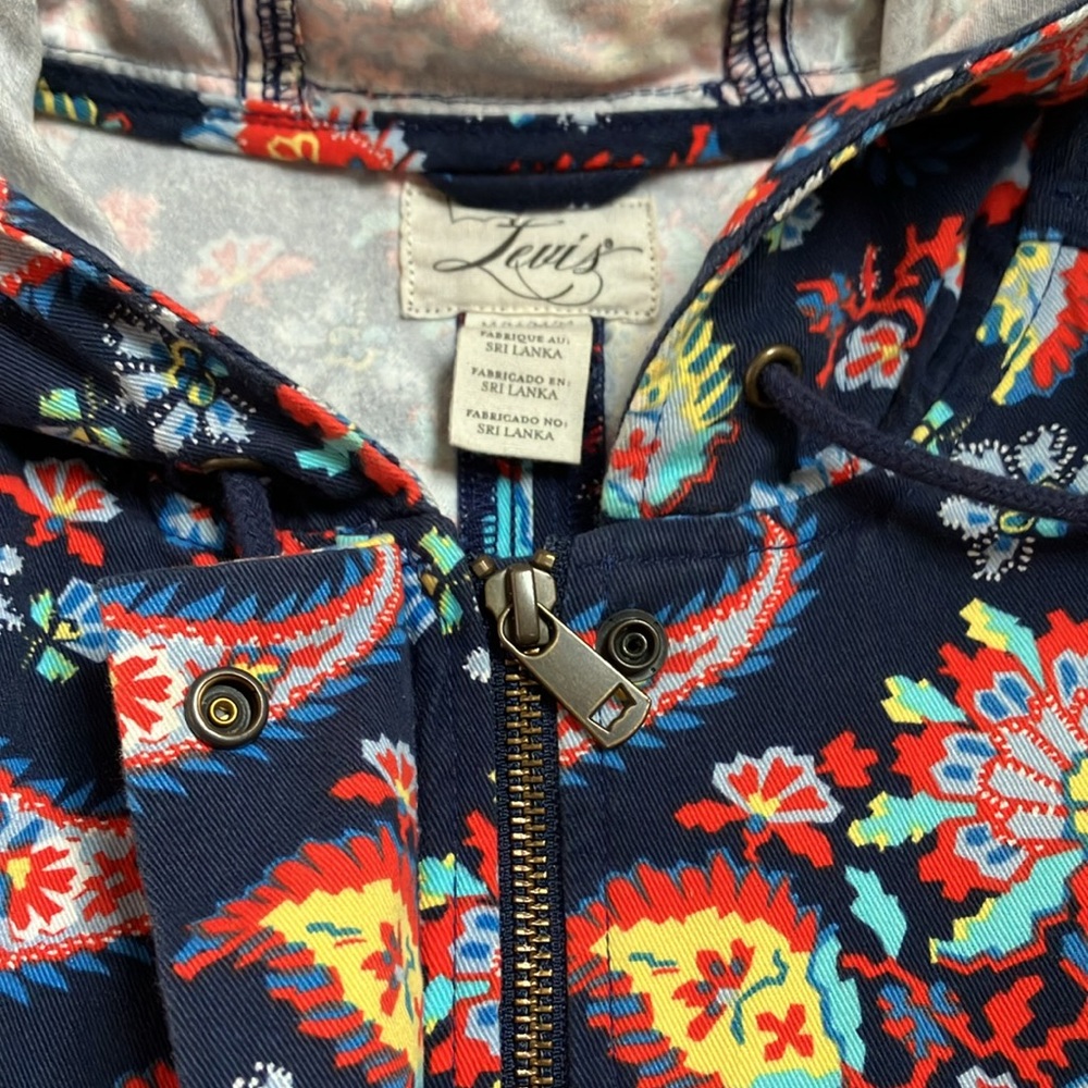 Levi’s - Picture 7 of 15